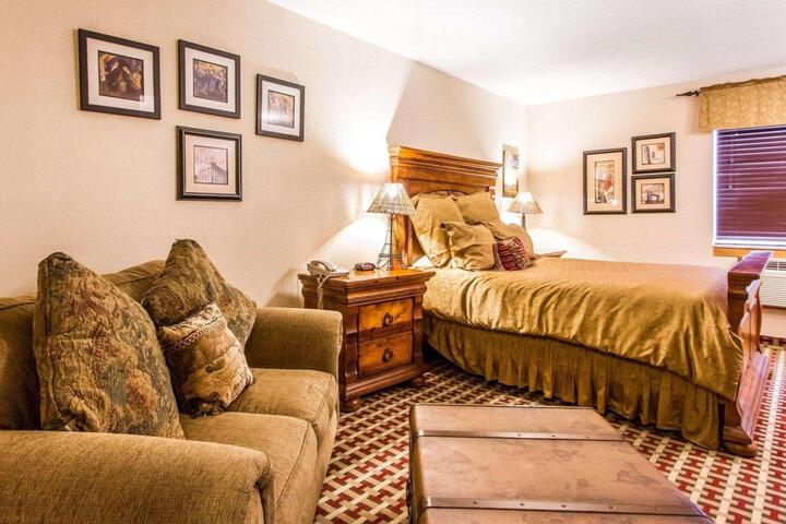 2 Double Beds (6 of 7)