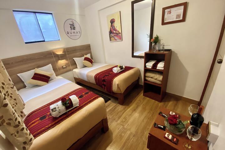 Room 44 of 74