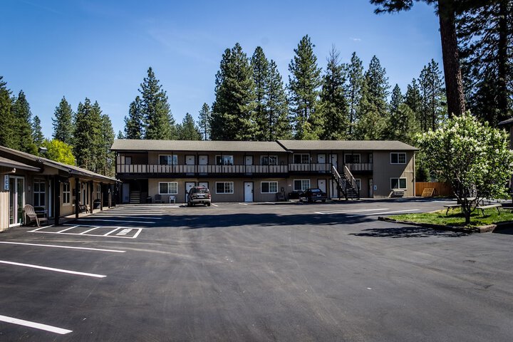 Hotel 74 of 90
