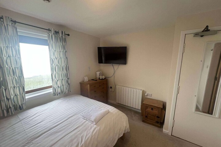 Room 9 of 46
