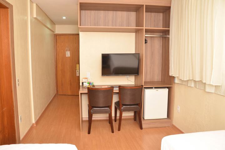 Room 38 of 128