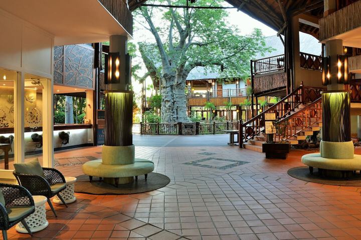 Hotel Interior 4 of 55