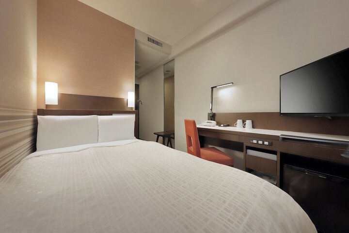 Room 18 of 58