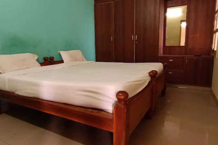 Room 3 of 14
