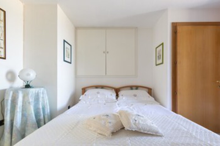 Room 18 of 29