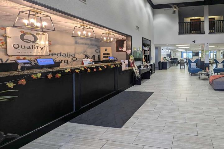Hotel Lobby