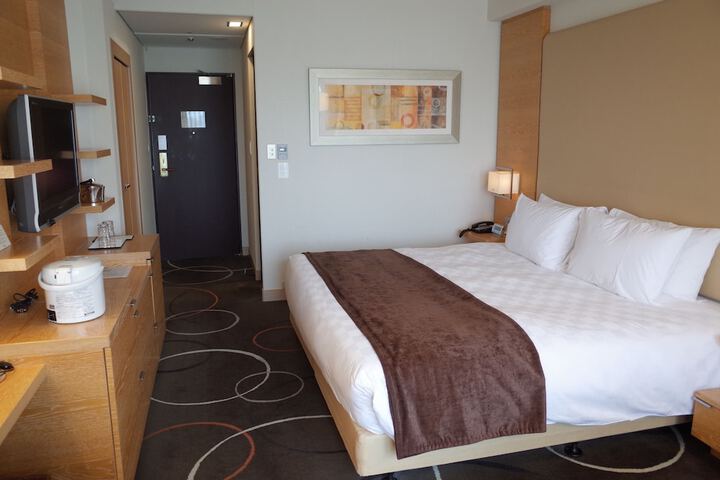 Room 14 of 239