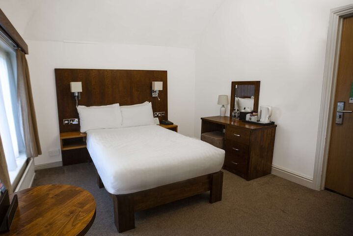 Room 22 of 114