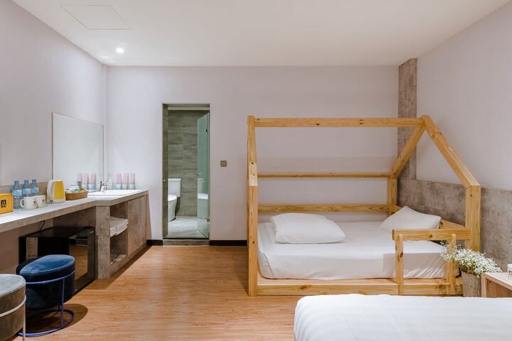 Room 49 of 88