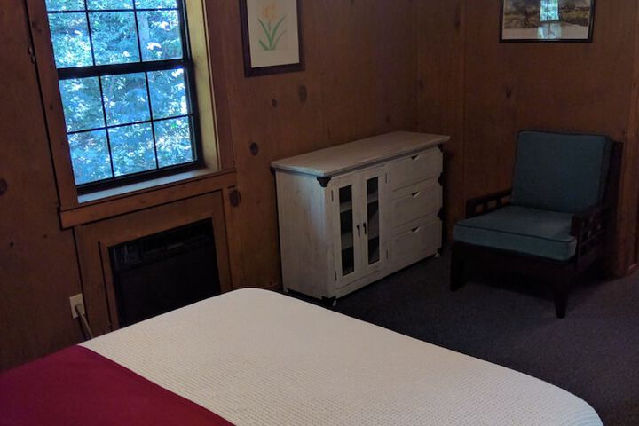 Room 10 of 53