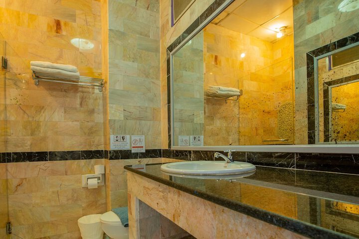 Clean Restrooms