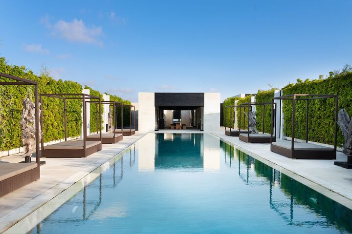 Pools & Facilities