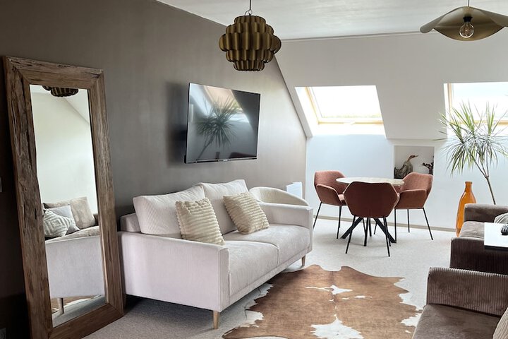 Room 15 of 27