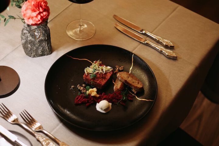 Dining 130 of 160