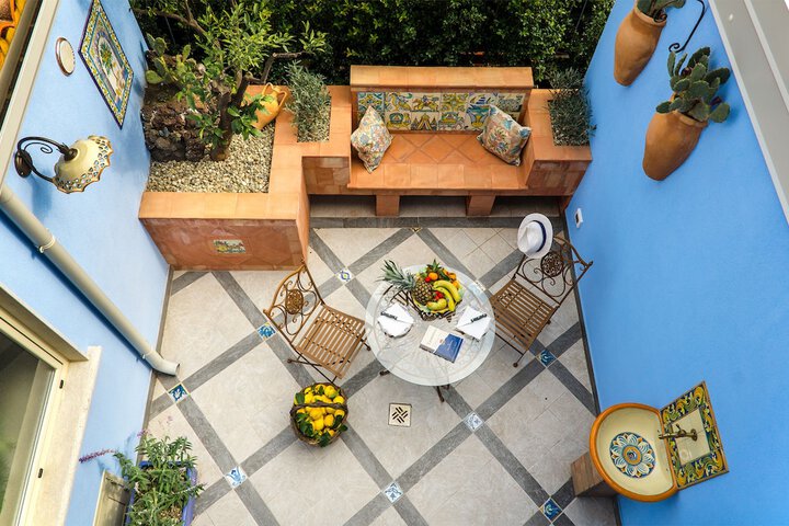 Terrace/Patio 18 of 101