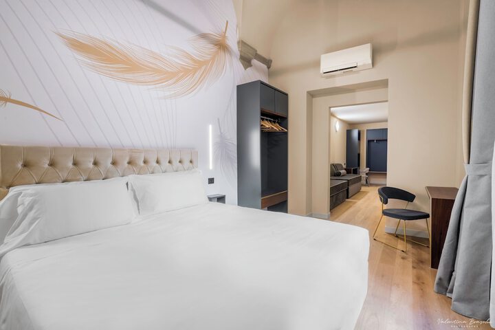 Room 34 of 67