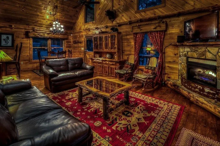 Room 13 of 24