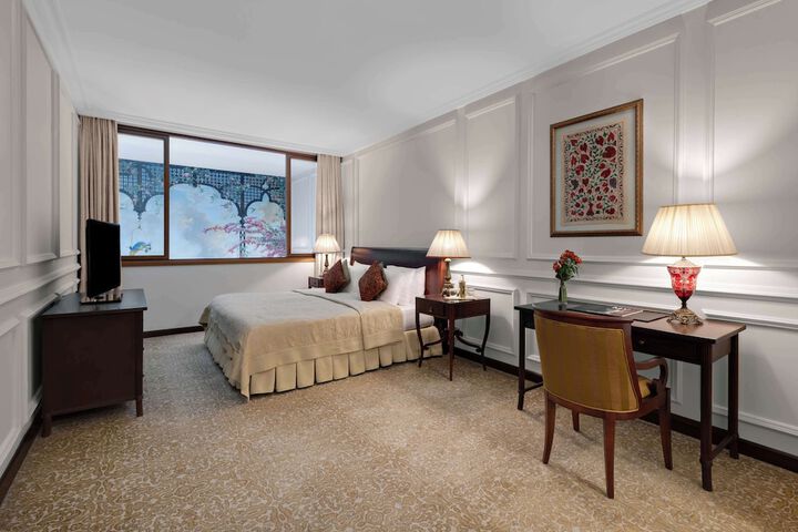 Room 41 of 318