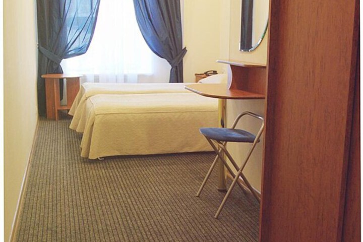 Room 23 of 52