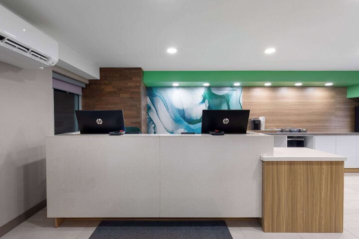 Hotel Interior 2 of 30