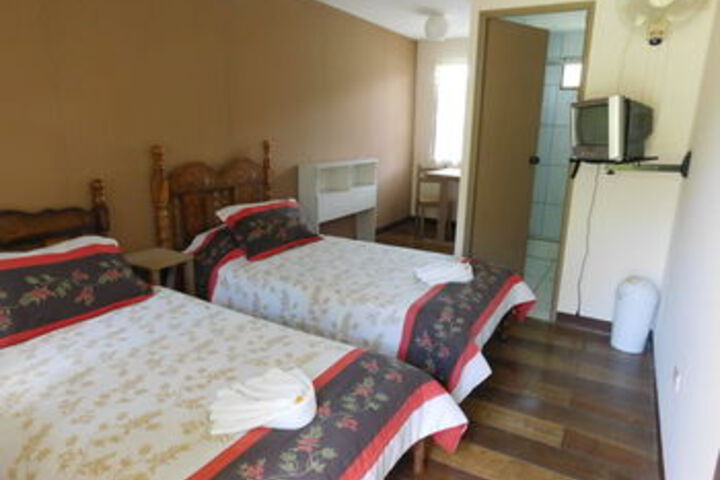 Room 46 of 84