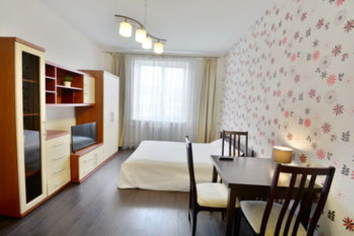 Room 196 of 203