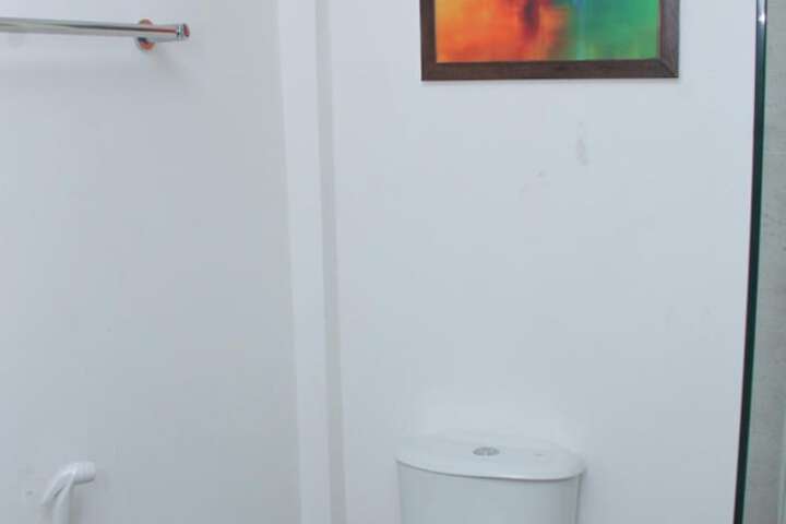 Room 28 of 38