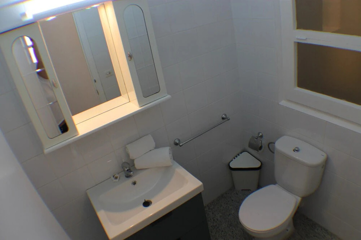 Room 7 of 20