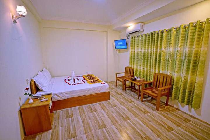 Room 9 of 45