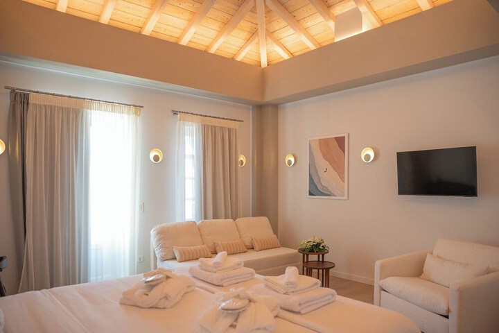 Room 46 of 182