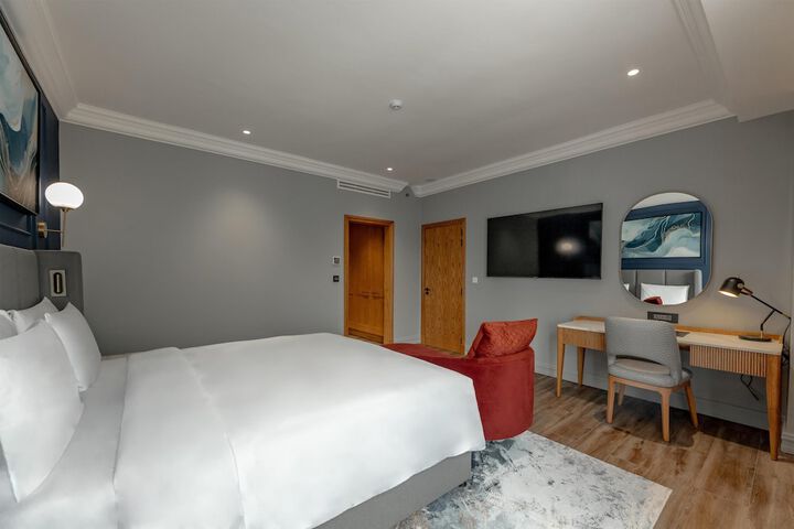 Room 74 of 227