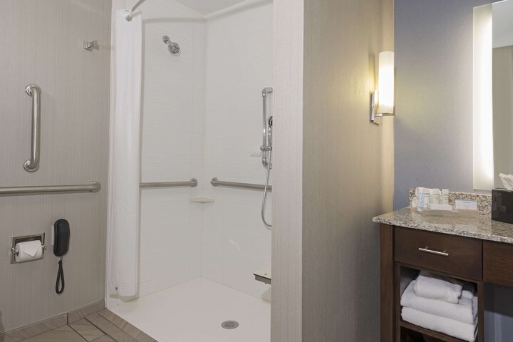 Bathroom shower