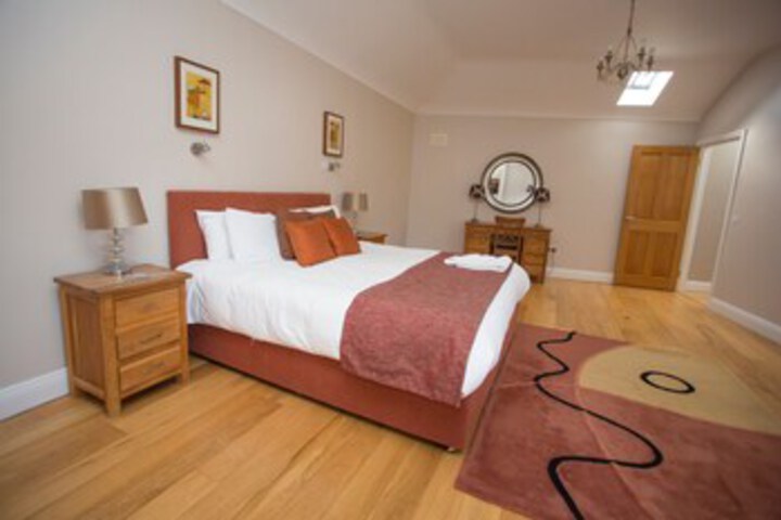 Room 46 of 48