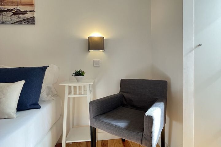 Room 18 of 112