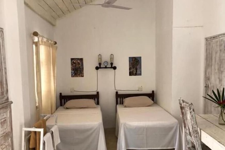 Room 40 of 82