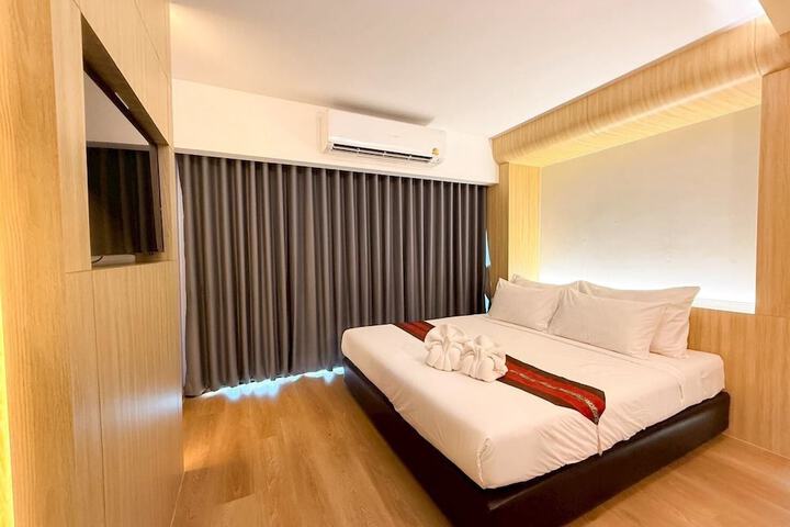 Room 17 of 52