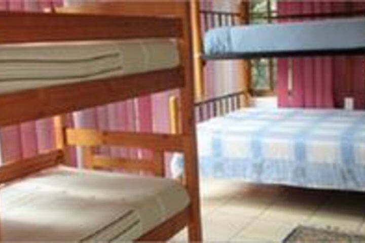 Room 6 of 11