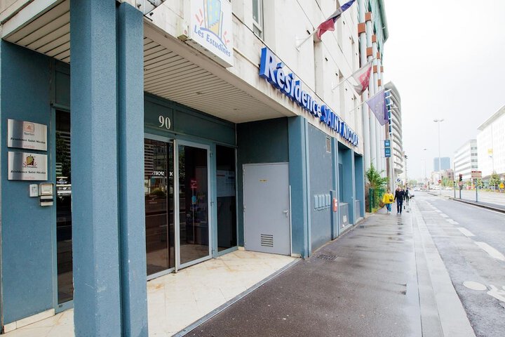 Hotel Exterior
