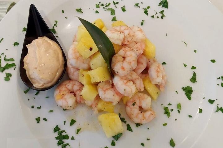 Dining 20 of 44