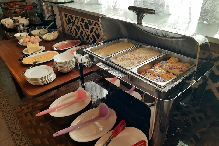 Breakfast/Coffee Service 84 of 91