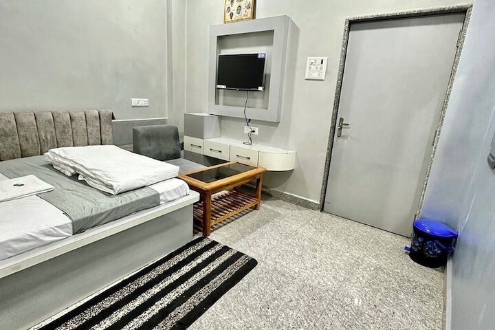 Room 26 of 59