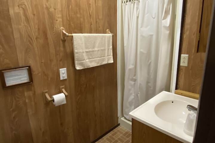 Room 27 of 45