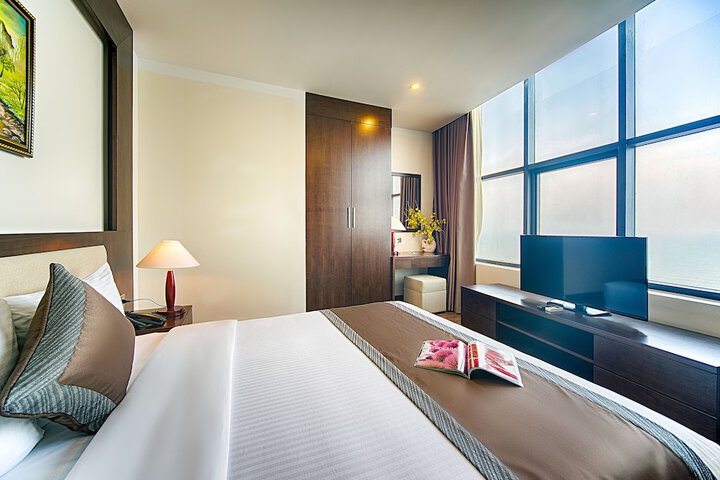 Room 16 of 61