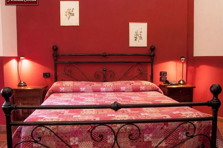 Room 3 of 29