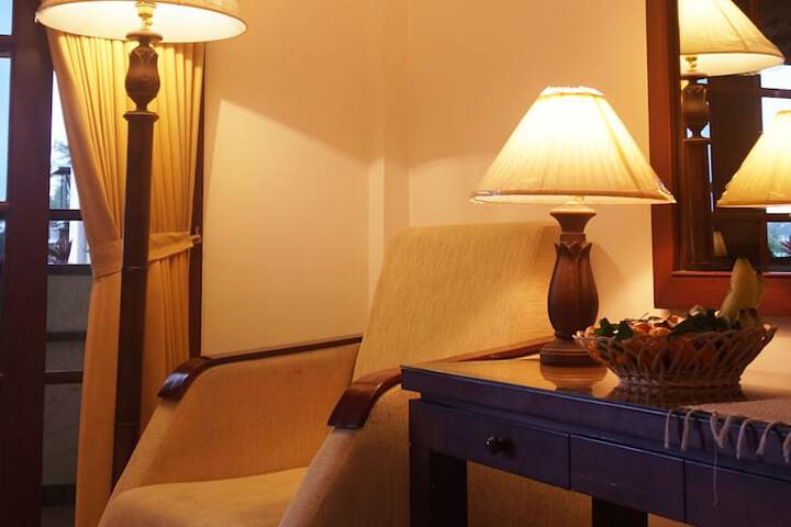 Room 16 of 34