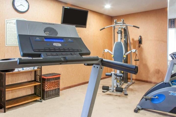 Hotel Gym Photos