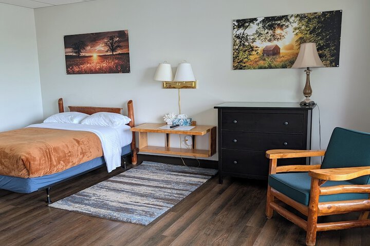 Room 11 of 27