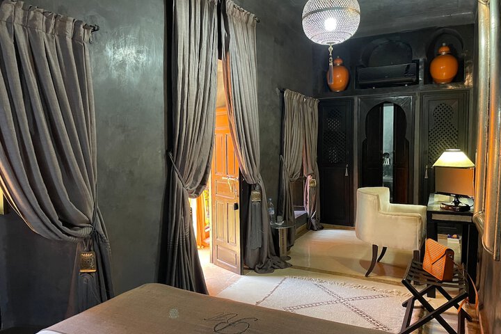 Room 16 of 41