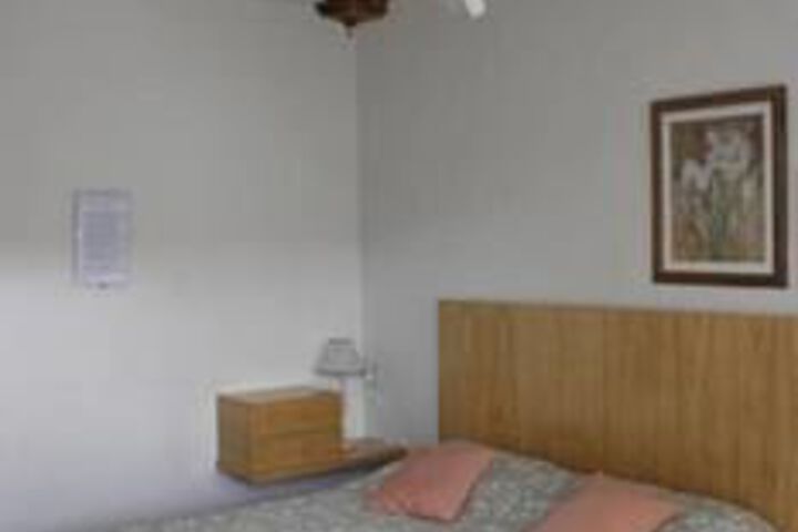 Room 8 of 20