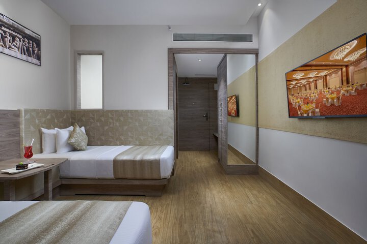 Room 54 of 155
